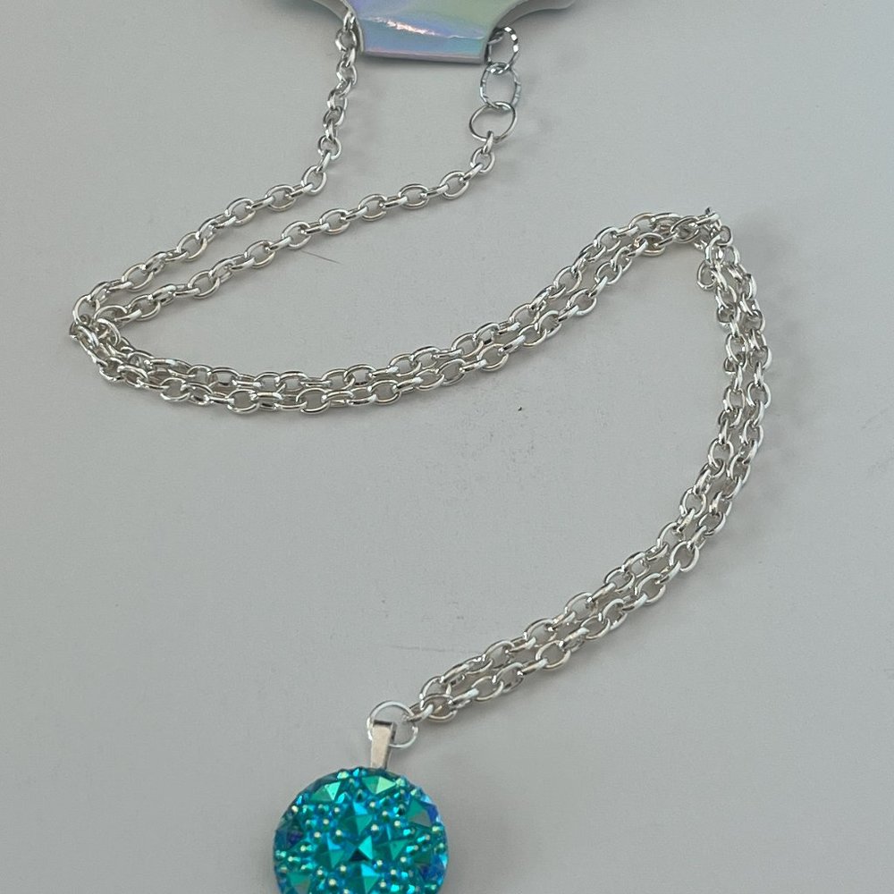 Teal Crsytal Necklace and earring set